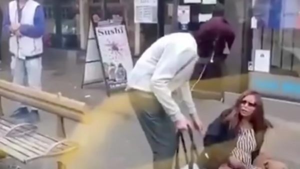  المرأة أثارت غضبه لرفضها حماية نفسها 