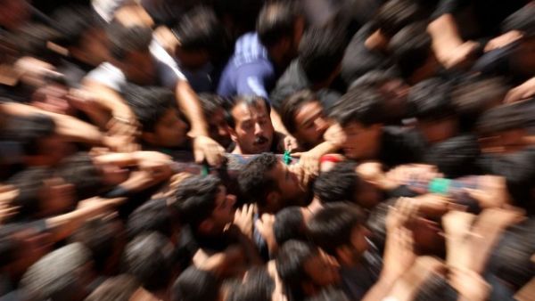 Qalishuyan, a religious ritual which was held annually in the central city of Kashan (Facebook)