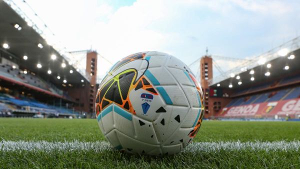 ملعب آرتيميو فرانكي معقل فريقي جنوى وسامبدوريا