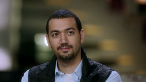 الداعية المثير للجدل معز مسعود يصف هذه الممثلة بالبشعة وغير الصالحة للإرتباط..فيديو!