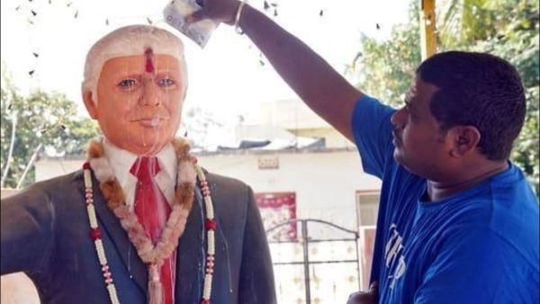 Why Did Trump's Indian Worshipper Die a Few Days After US President's COVID-19 Diagnoses? 