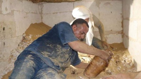 New tomb discovered, belonging to Badi Est   (Shutterstock)	