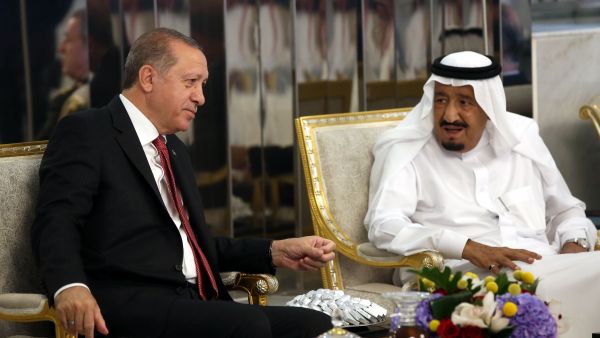 الرئيس التركي رجب طيب أردوغان والملك سلمان عاهل السعودية