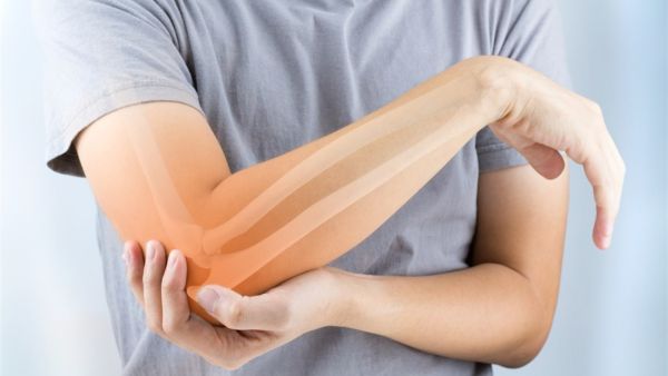 عقاقير متاحة للمساعدة في تقليل خطر الإصابة بكسور العظام للأشخاص