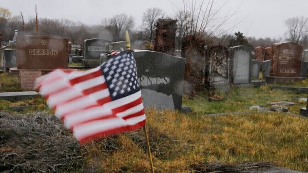 الولايات المتحدة تسجل أعلى ارتفاع للوفيات بكورونا منذ نصف عام