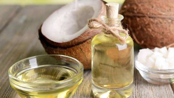 يحتوي زيت جوز الهند على رائحة ومذاق طيب ربما لا يناسب جميع الوصفات