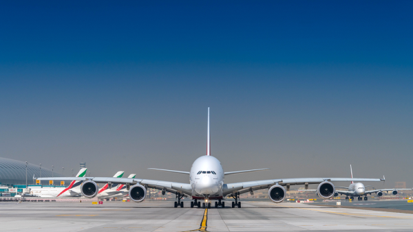 طيران الإمارات تعيد إلى الخدمة مزيداً من طائراتها A380 العملاقة