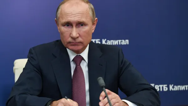 Russian President Vladimir Putin attends the VTB Capital investment forum "Russia Calling!" via a videolink at the Novo-Ogaryovo state residence outside Moscow on October 29, 2020. Alexey NIKOLSKY / SPUTNIK / AFP