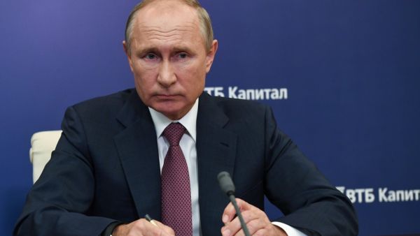 Russian President Vladimir Putin attends the VTB Capital investment forum "Russia Calling!" via a videolink at the Novo-Ogaryovo state residence outside Moscow on October 29, 2020. Alexey NIKOLSKY / SPUTNIK / AFP