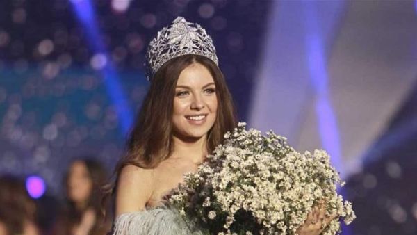 ملكة جمال لبنان مايا رعيدي
