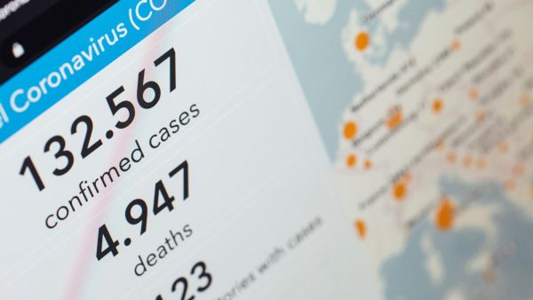 دراسة: سبعة أشكال مختلفة من أعراض كوفيد-19 المعتدل