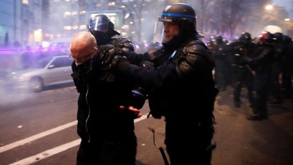 مفوضة أوروبية تطالب فرنسا بتعديل مشروع قانون "الأمن الشامل"