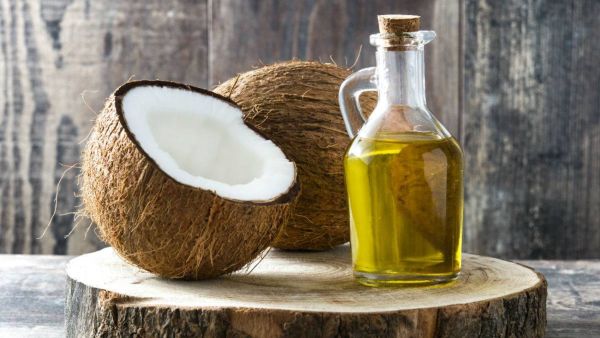 زيت الزيتون ليس له أي خواص مميزة بعيداً عما تتوقعه في العادي من زيت غني بالدهون الأحادية
