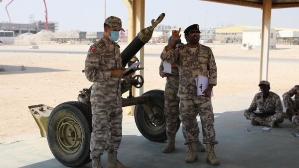 خبراء أتراك يدربون ميدانيا قوات خاصة قطرية