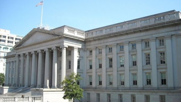 سيناتور يكشف تفاصيل الهجوم السيبراني الأخير على المالية الأمريكية