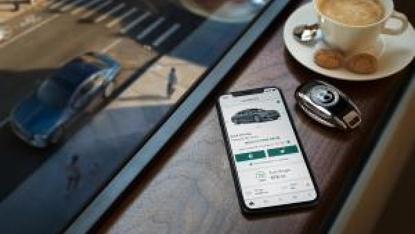 Bentley Motors: Reimagining the future of luxury mobility experiences with Salesforce