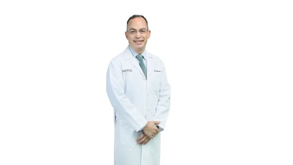 Dr. Luis Campos Cleveland Clinic Abu Dhabi Performs UAE’s First Pancreas Transplant