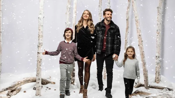 Gifting Made Easy: Top 25 Holiday Gifts To Buy at Redtag Today