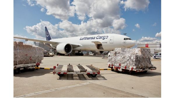 New product specifically for COVID-19 vaccine transports / Decades of expertise in the transport of temperature-sensitive pharmaceuticals / Global airline pharmaceutical network Lufthansa Cargo Widens Portfolio for Worldwide Transport of COVID-19 Vaccines