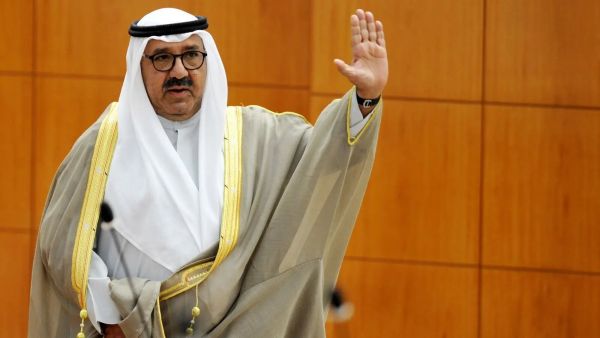 الشيخ ناصر صباح الأحمد الصباح