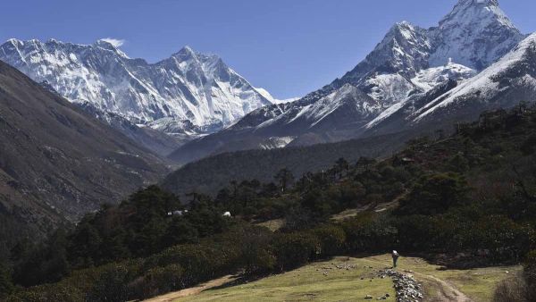 Nepal (AFP/Roberto Schmidt)