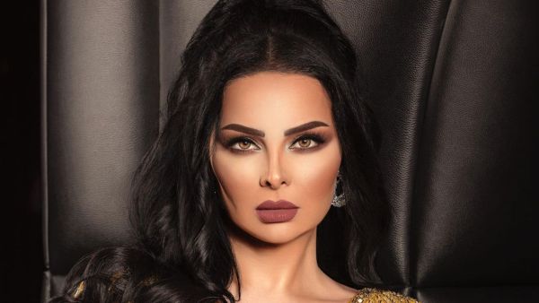 'We Can See Your Pregnancy Symptoms'! Fans Almost Certain That Diana Karazon Is Pregnant (Video)