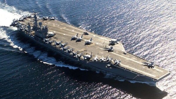 البنتاغون يعلن أن حاملة الطائرات نيميتز ستبقى في الخليج في ضوء “تهديدات” إيران