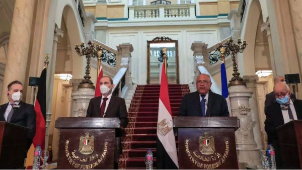 اجتماع أوروبي عربي في القاهرة سعيا لإحياء عملية السلام