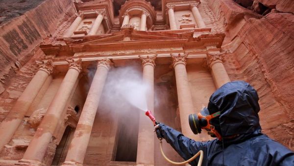 (Photo by Khalil Mazraawi/AFP via Getty Images)