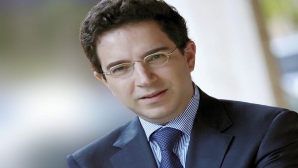 اللبناني ألكسندر نجار يفوز بجائزة الفرنكوفونية الكبرى 