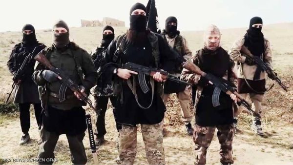 واشنطن وجدت في مسلّحي التنظيم داخل سجون "قسد" ورقة استثمار سياسي وميداني