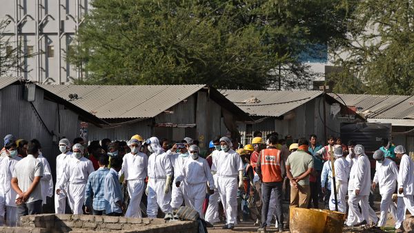 يتم في المعهد إنتاج ملايين الجرعات من لقاح "كوفيشيلد"