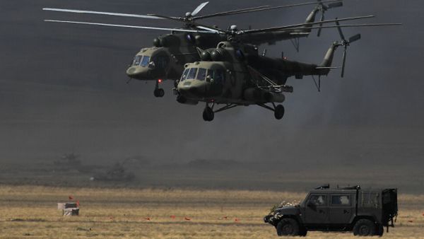 مروحيتان عسكريتان روسيتان