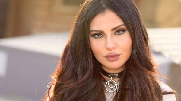 مريم حسين