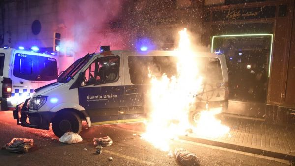 A Molotov cocktail in Barcelona riots   