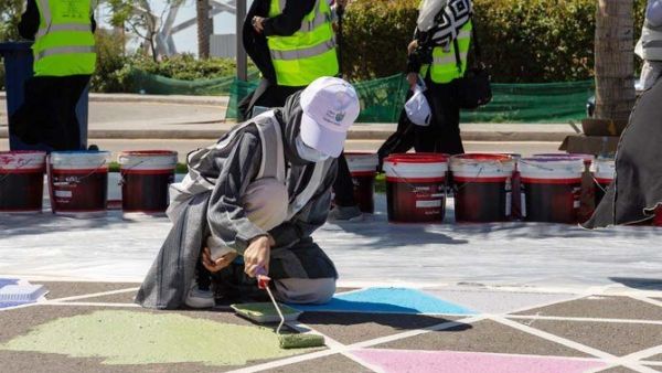The Colorful Corniche initiative will extend over the central island of the southern corniche for 4,500 meters and is due to be carried out in eight phases. (Social media)