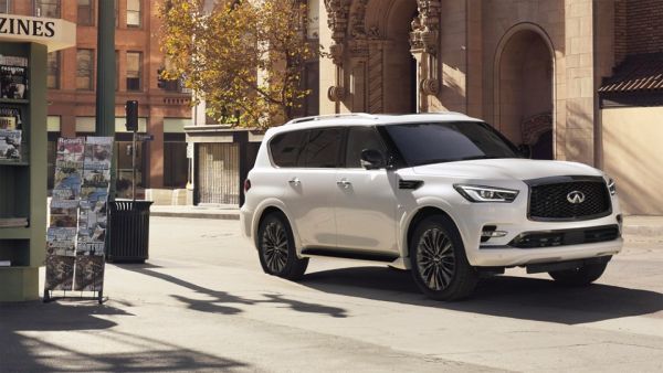 Exceptional capability, inspired design and a luxurious expanse Envision the Infiniti QX80 luxury SUV on Kuwait Roads