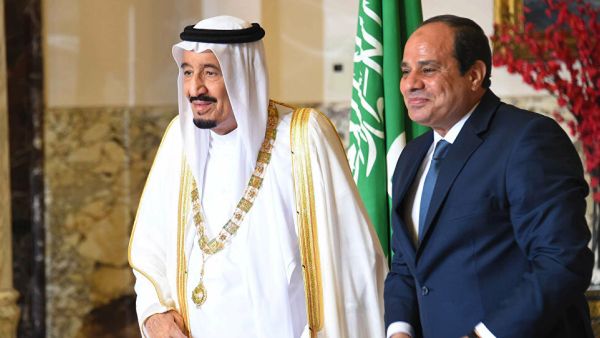 الرئيس المصري عبد الفتاح السيسي وملك السعودية سلمان بن عبد العزيز آل سعود