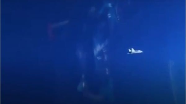 "ميغ-31" تعترض "طائرة معادية" فوق القطب الشمالي 