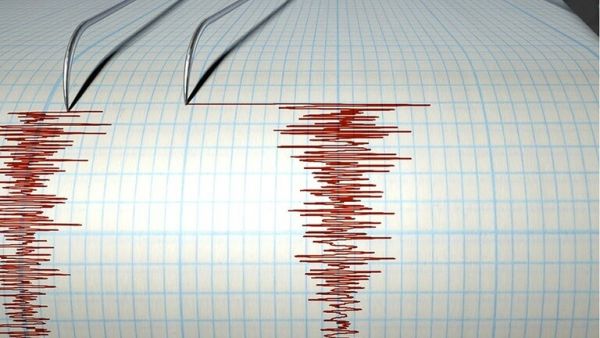 هزة أرضية بقوة 5.9 درجة تضرب المحيط الهادي
