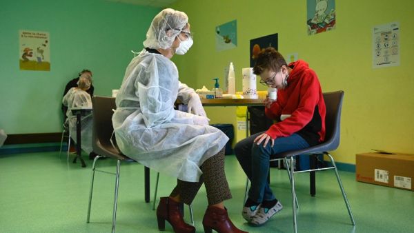 Saliva test for corona in France