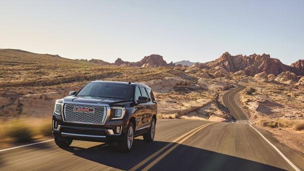 GMC Yukon. GMC Middle East Celebrates Arabic Poetry