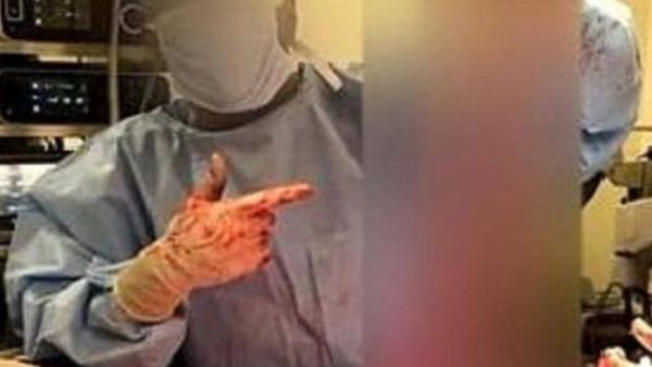 أطباء يلهون بأعضاء المرضى