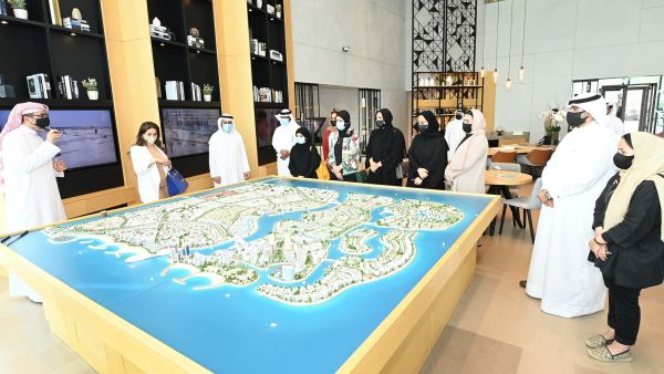 ديار المحرق تنّظم جولة تعريفية لوفد من هيئة التخطيط والتطوير العمراني