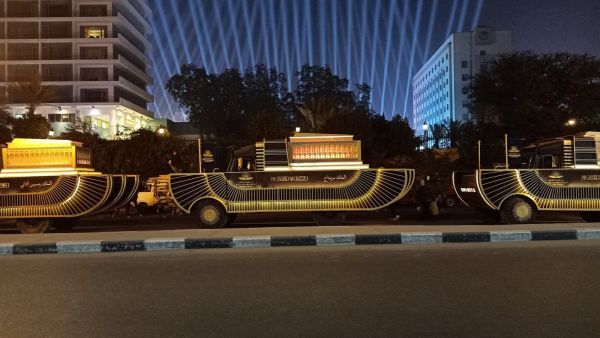 The royal mummies parade 