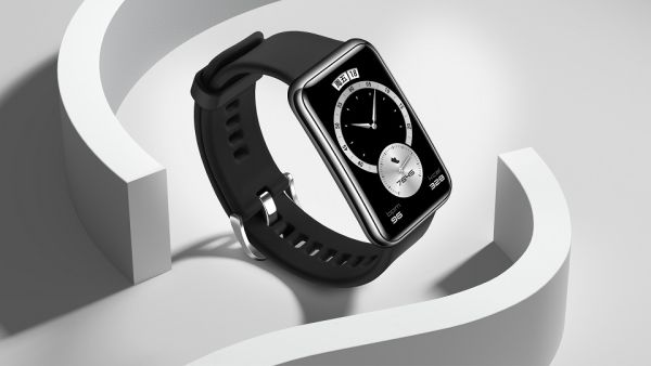 هواوي تطلق ساعة HUAWEI WATCH FIT ELEGANT الأنيقة في عُمان