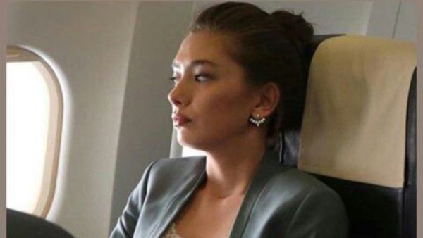 Is She OK?! Neslihan Atagül Travels to England for Treatment leaky bowel syndrome 