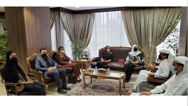 Roudah Al- Neama with IOM Chief of Mission in Qatar Iman YounisEreiqat. International Women’s Day Sees QF’s Georgetown Students Acting as Diplomats for a Day at Embassies and International Offices