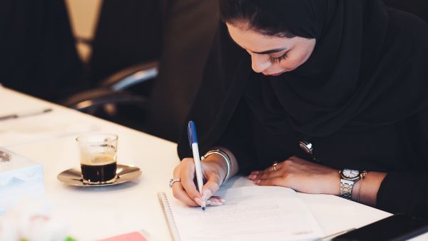 What Does "Equal Pay" In the UAE's Private Sector Mean?