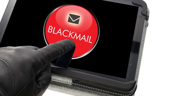 social media blackmail 